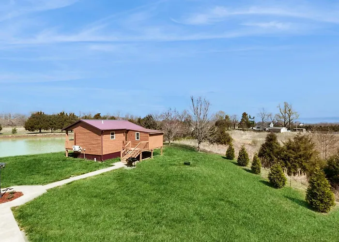 Pet Friendly! Countryside Couples In Illinois * Etherton
